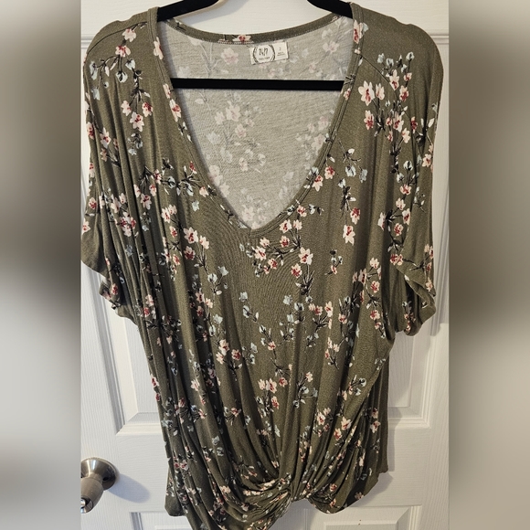 Maurices Tops - Maurices 24/7 Tee